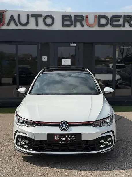 VW Golf GTI DSG