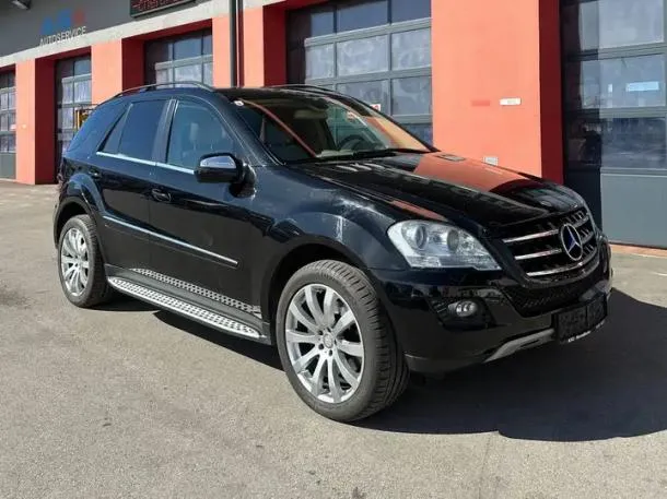 Mercedes-Benz ML 420