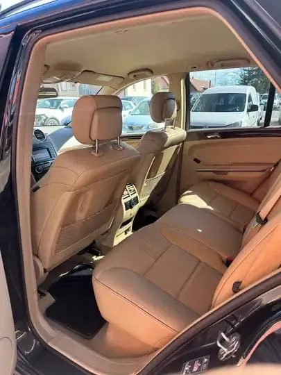 Mercedes-Benz ML 420