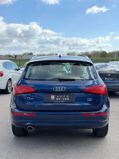 Audi Q5 2,0 TDI Quattro