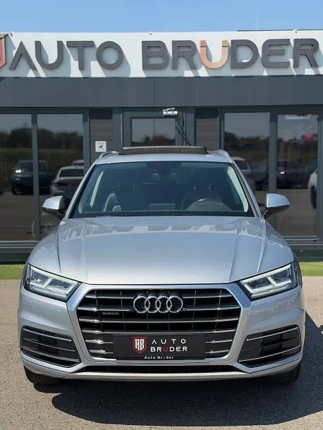 Audi Q5 2,0 TDI Quattro
