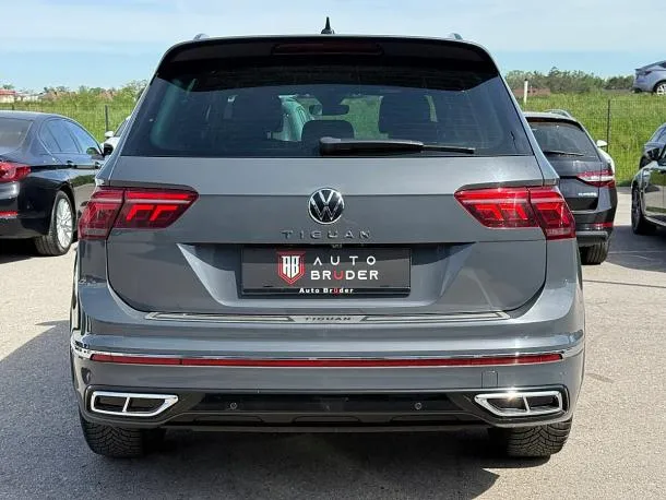 VW Tiguan 2,0 TDI R-Line DSG |Assistent Paket SUV / Geländewagen