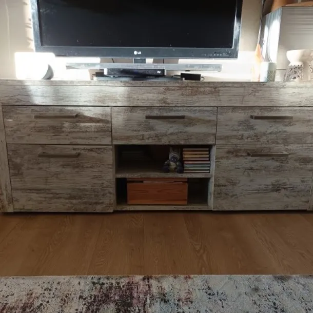 Komode U. Couchtisch