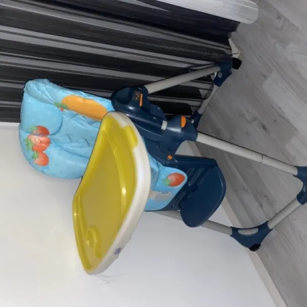 Esstisch für Kinder