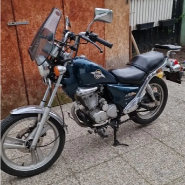 DAELIM VS125F Chopper / Cruiser