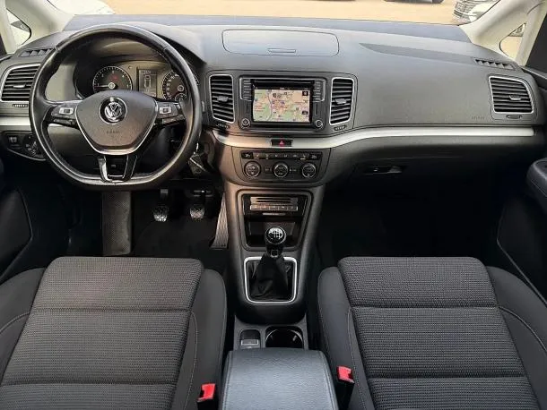 VW Sharan Business 2,0 TDI