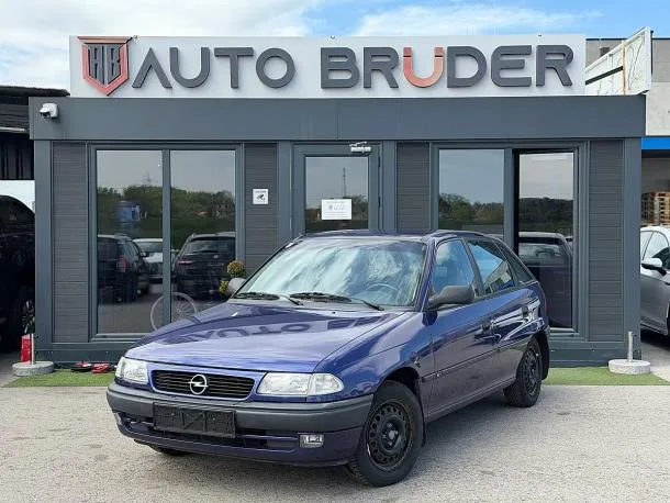 Opel Astra 1,6 GL
