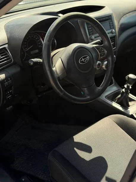 Subaru Impreza Hatchback 2,0D-L
