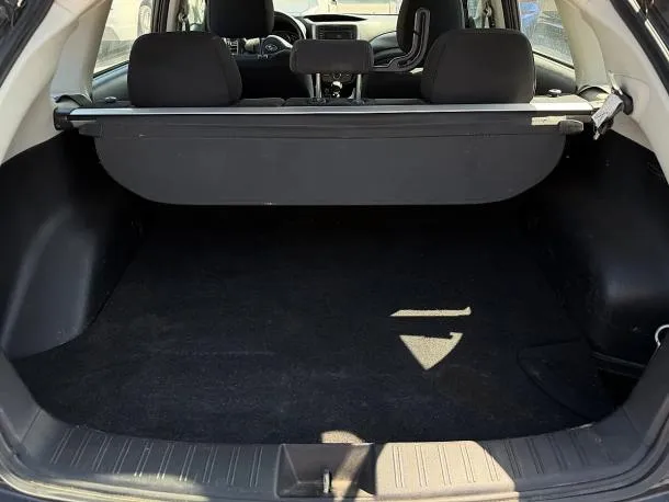 Subaru Impreza Hatchback 2,0D-L