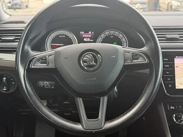 Skoda Superb Kombi 2,0 TDI
