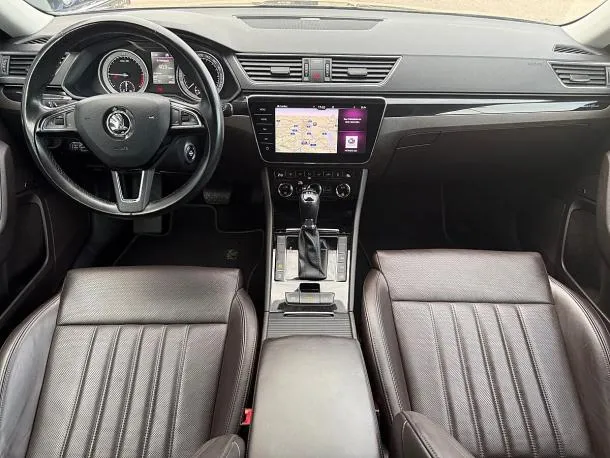 Skoda Superb Kombi 2,0 TDI